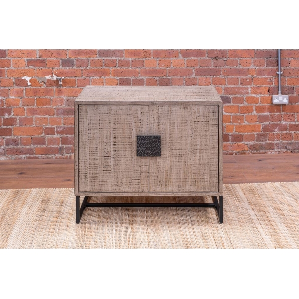 SMALL SIDEBOARD