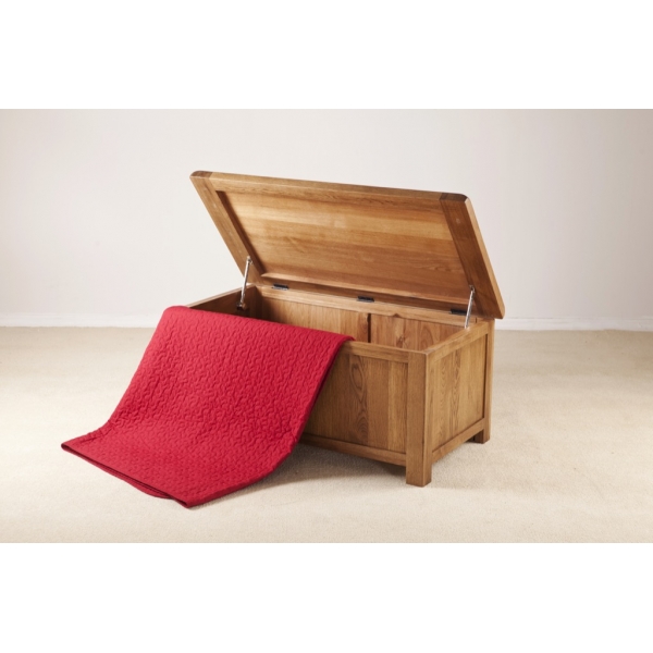 LARGE BLANKET BOX